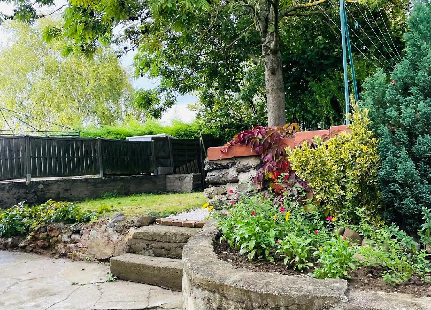 Maison Des Vignes Veyre-Monton Holiday home
